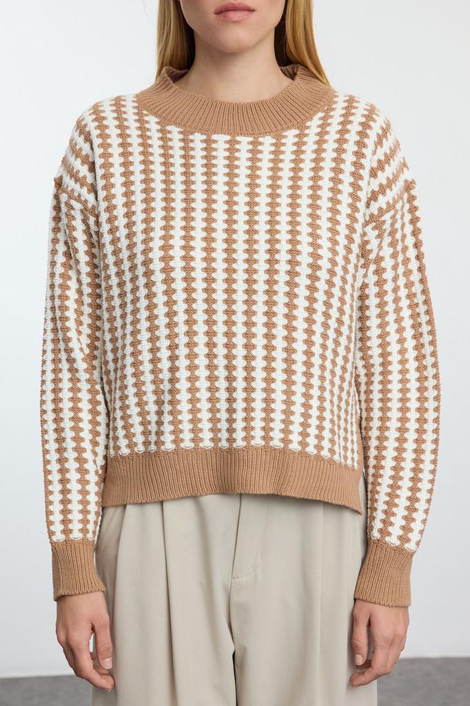 Women's Elegance Style Sweater Black Basic Striped Knitwear Sweater