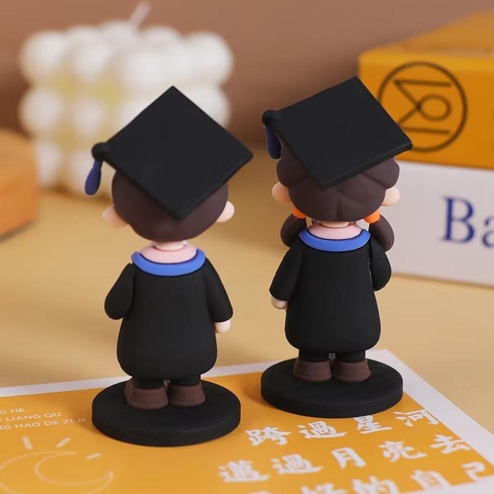 Bachelor's Doll Graduation Cake Topper 3D Design Graduation Ornament Decor Graduation Cake Decor