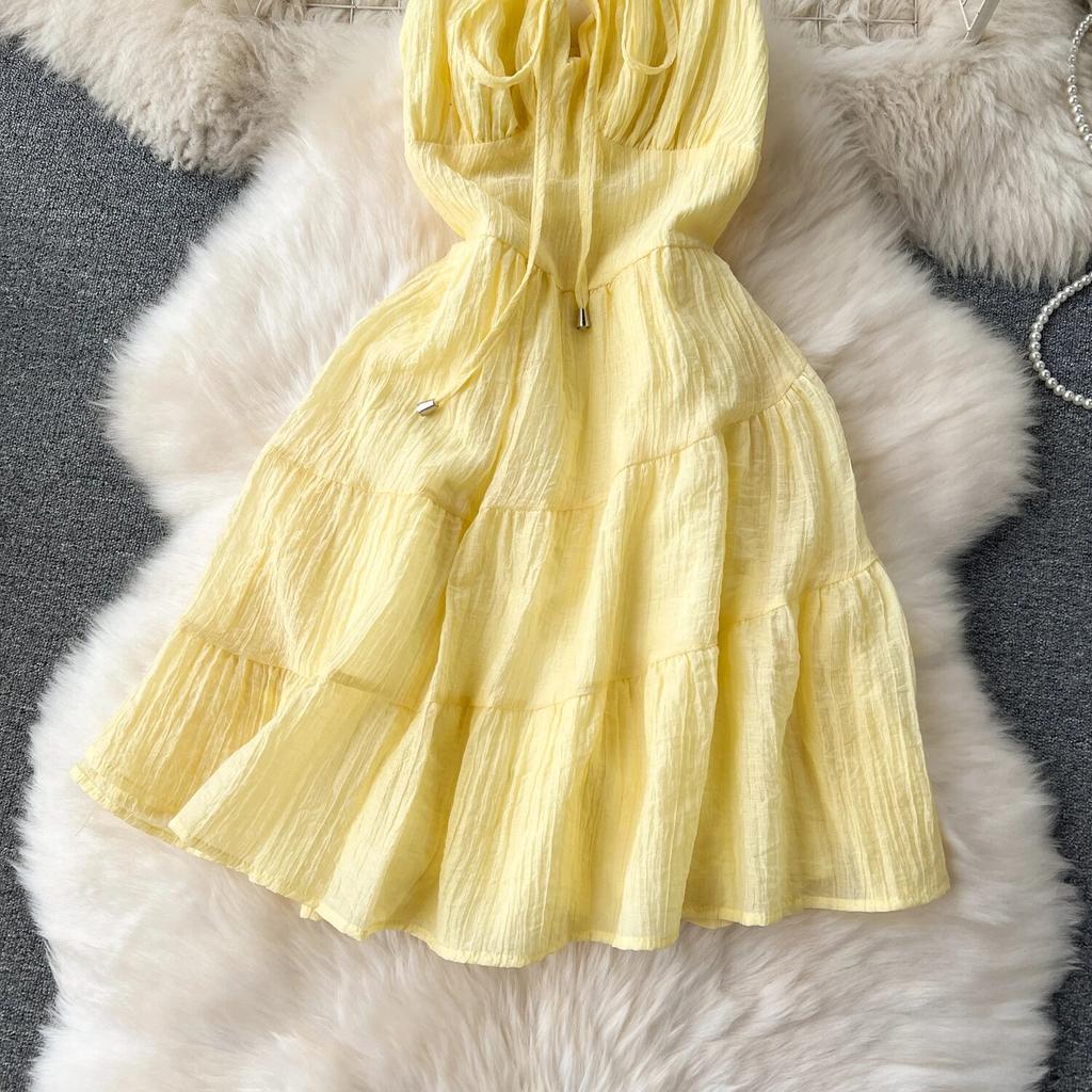 Маленькая одежда с милым бантом и квадратным воротником, облегающие короткие юбки с оборками, сексуальное платье на бретельках с открытой спиной