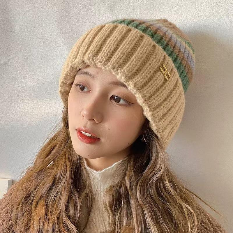 Новая шерстяная шапка для студентов на осень и зиму, теплая, от холода, модная и универсальная, вязаная, с защитой ушей, головная шапка для женщин, утолщенная холодная шапка