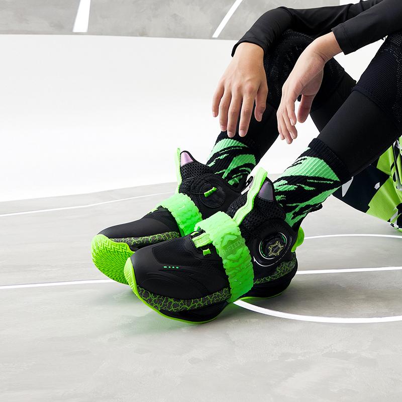 Anta Kids Mesh Breathable Sports Non-Slip Shock Absorbing Durable Mid-Top Casual Shoes Kids Casual Shoes Black Green 312241110-1