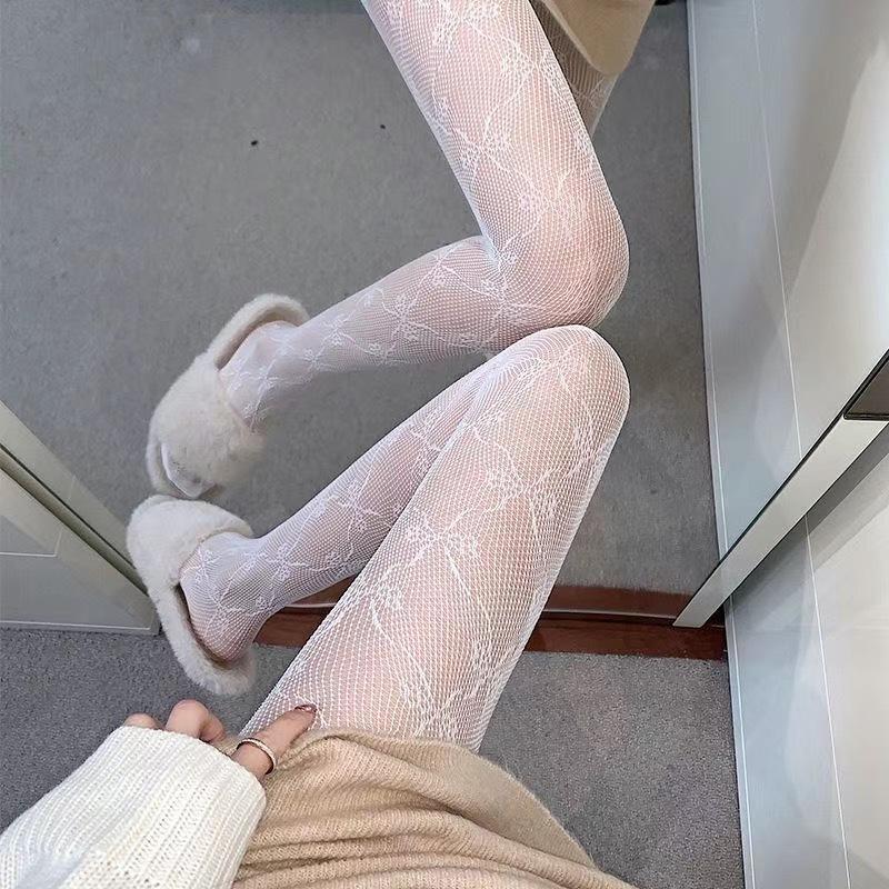 Brown Stockings Women'S Spring And Autumn Anti-Hook Bottoming Socks Summer Lace Retro Flower Jacquard Mesh Socks Beautiful Legs