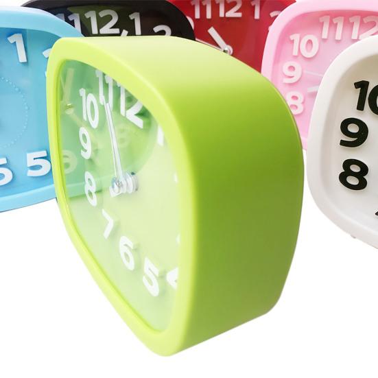 Настольные часы на батарейках, не тикающие, пластиковые, маленькие, прикроватные, аналоговые, будильники, товары для дома