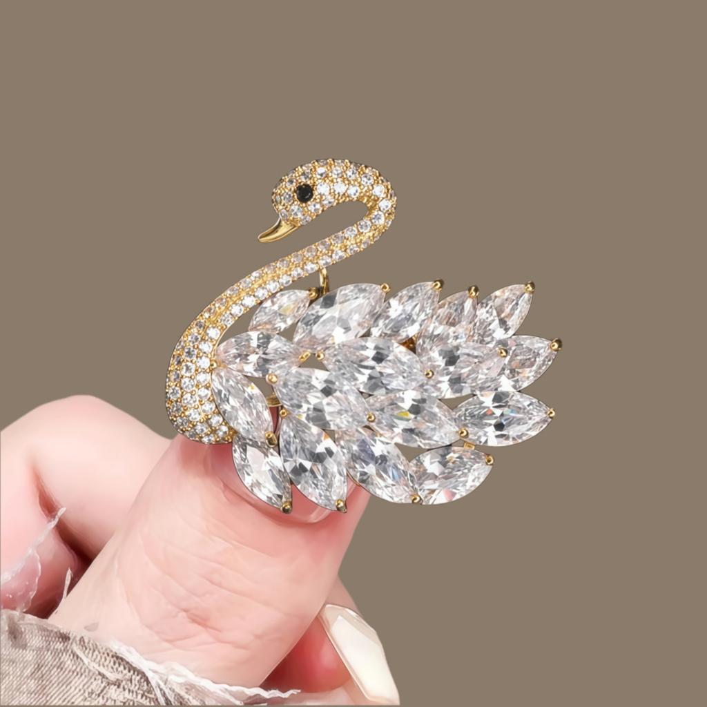 Creative Alloy Brooch Fashion Collar Brooch Pin