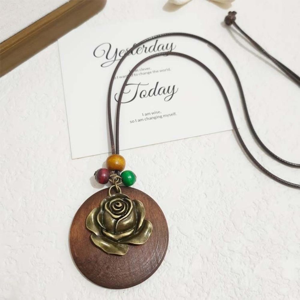 Свитерная цепочка с полыми листьями Кожаная цепочка Ожерелье-цепочка для свитера Деревянное подвесное ожерелье для женщин и мужчин