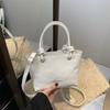 Simple Bucket Bag Women's Large Capacity 2025 Spring and Summer New Retro Niche Work Commuter Bag Shoulder Bag