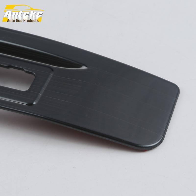 Jetour X70 USB Frame for Rear and Third Row Charging Ports, Compatible with 18 Models