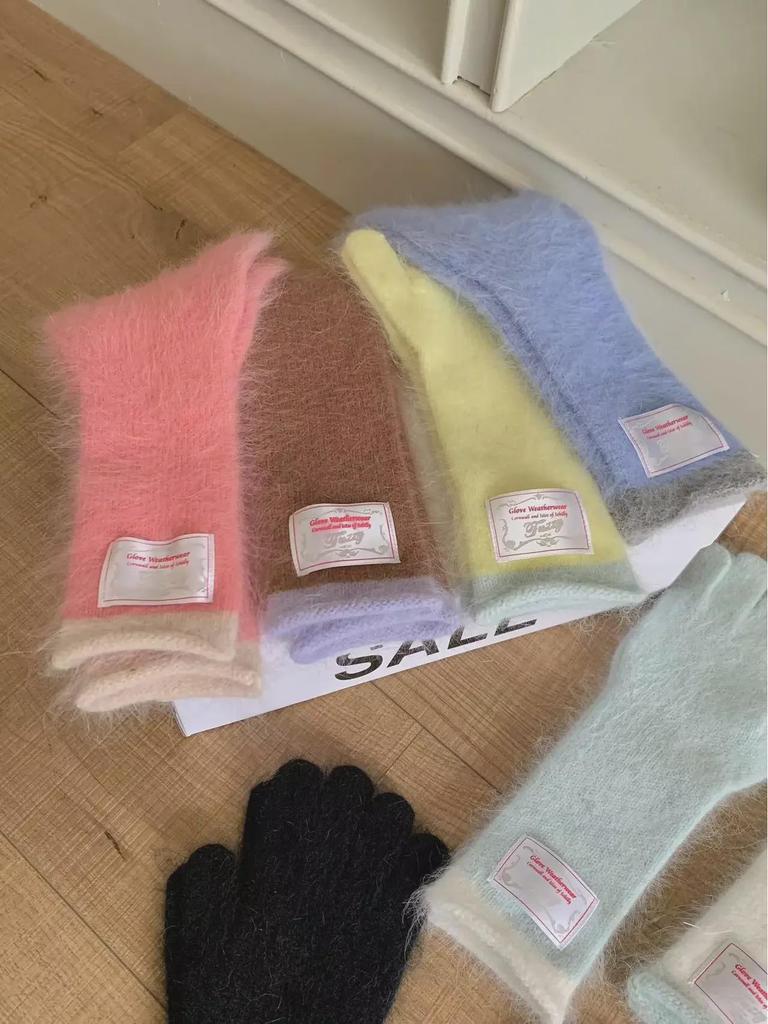 Women's Korean Style Colorblock Wool Long Gloves - Warm, Windproof, Five-Finger Design for Winter Cycling