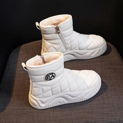Женские зимние ботинки 2024, новая коллекция, из мягкой кожи, с толстой подкладкой, Северо-восточные, нескользящие, хлопковые ботинки, теплые, в стиле ретро, модные, хлопковые ботинки