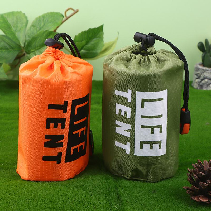 Аварийное укрытие для 1 человека, палатка для выживания, комплект, треугольная палатка из алюминиевой пленки, спальный мешок с сумкой для хранения, уличное термоодеяло