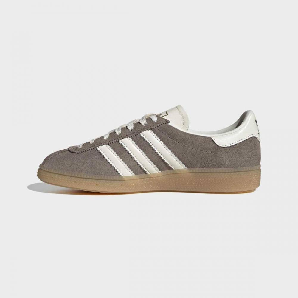 adidas Новые кроссовки [унисекс] Munich Shoes  Ih4208