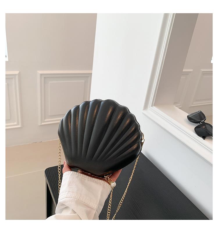 Простая сумка-ракушка 2025 новая женская мода инс текстура тренд цепочка кроссбоди маленькая сумка лакированная кожа фестоны
