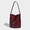 Niche Single Shoulder Bucket Bag for Women 2025 New Minimalist Style Crossbody Bag High-end Large Capacity Tote Bag