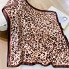 Popular Shawls Europe And America Fashion Bandannas Wild Leopard Print Sunscreen 90X90CM Bandanna Luxury Square Silk Scarves