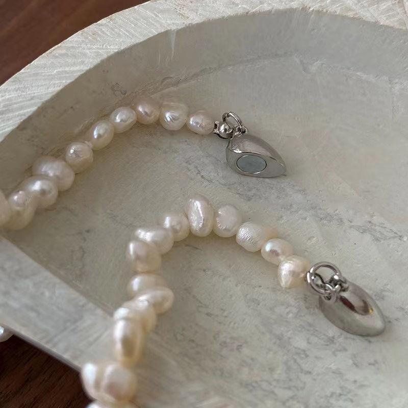 Корейское ожерелье-чокер с жемчужной цепочкой, магнитное сердце, кулон для женщин и девочек, ювелирные изделия, свадебные подарки на помолвку