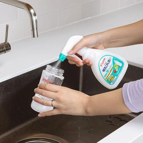 Pigeon Baby Bottle Cleaning Easy Foam Spray Bottle 2 270ml X 1 250ml X 2 Refills No Artificial or (1 & Refills) - + - Colors, Fragrances, Phosphorus.