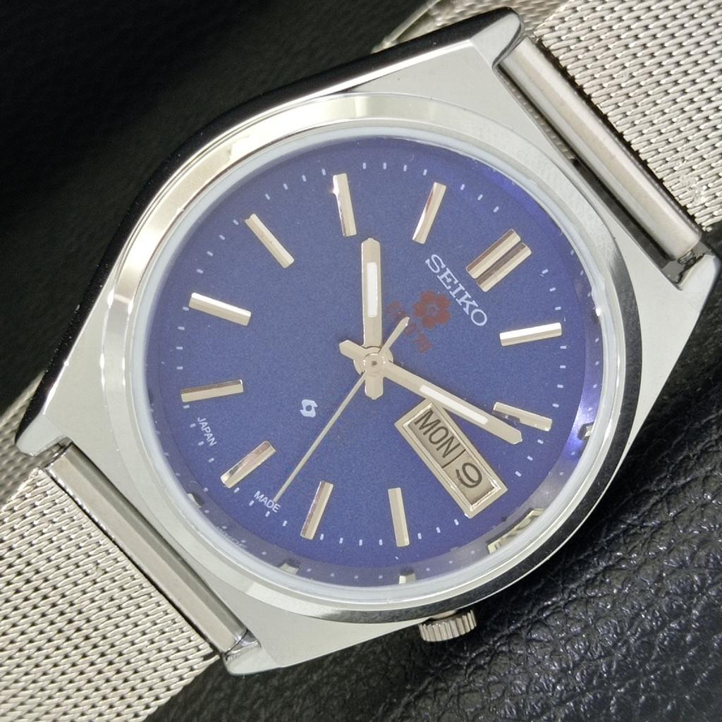 REFURBISHED VINTAGE SEIKO EXPO 70 AUTOMATIC JAPAN MENS BLUE DIAL WATCH A433582-2 R117-a433582