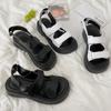 Женские сандалии 2024 года, летние белые повседневные сандалии на плоской платформе, модные черные повседневные римские спортивные сандалии на толстой подошве