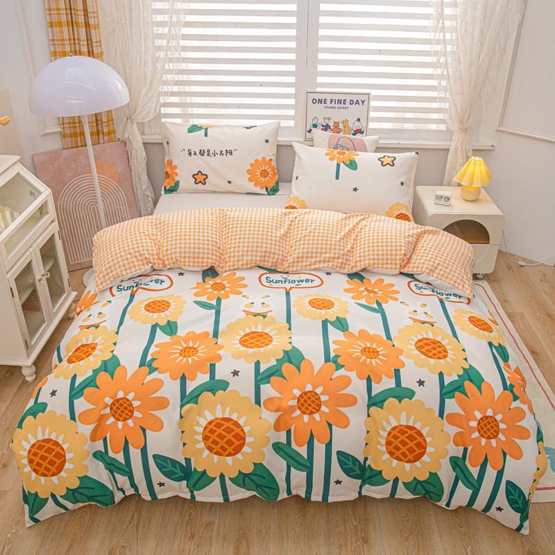 Cartoon Animal Rabbit Bear Duvet Cover Girls Strawberry Floral Bedding Set Reversible Kawaii Comforter Cover With 2 Pillowcase