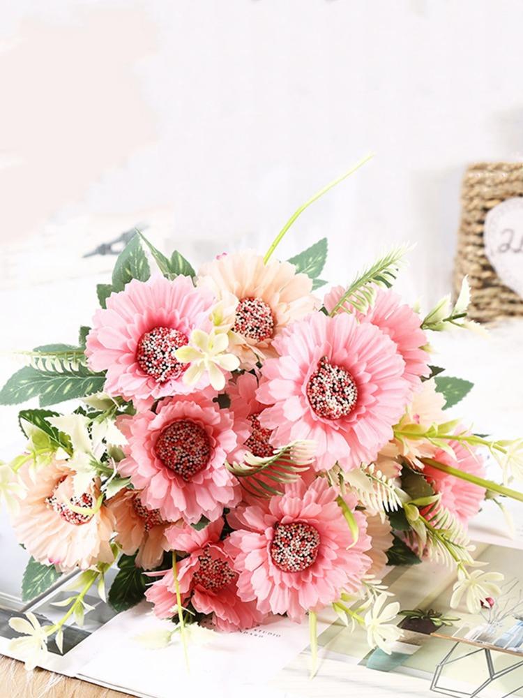 1 Bunch 7 Heads Artificial Daisies Sun Flower Gerbera Fake Chrysanthemums Fake Flowers Used for Home Wedding Party Decoration