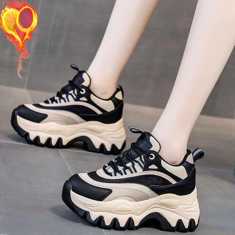 Кроссовки на платформе женские 2025 года, новые модные туфли с увеличенной высотой из вулканизированной кожи, зимние утепленные хлопковые туфли Zapatillas De Mujer