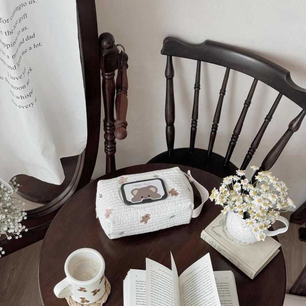 Portable Wet Wipes Case Modern Simplicity Removable Napkin Holder  Car Interior