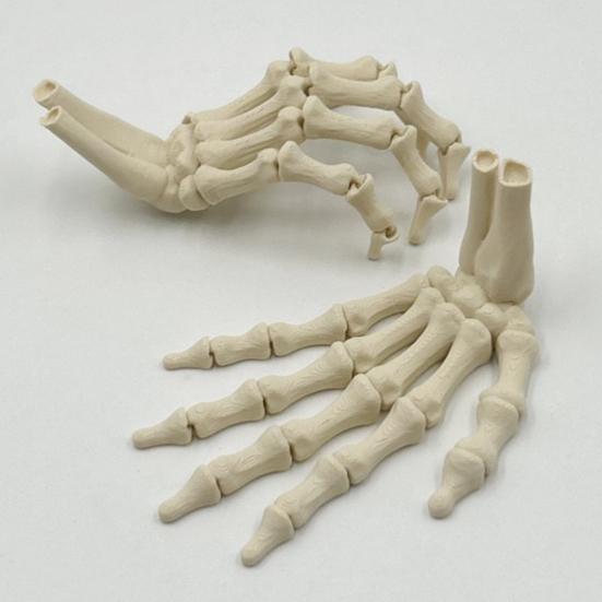 Halloween Skeleton Hand 3D Printed Plastic Human Hand Bone Model Scary Halloween Trick Props for Tableware Party Supplies Haunted House Home Decor