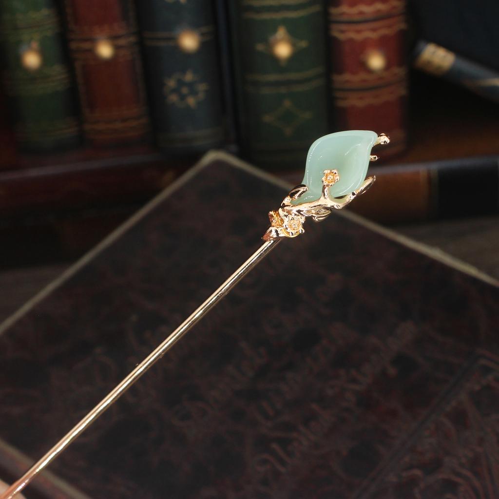 Vintage Metal Flower Hairpin For Women Antique Hair Stick For Girl Hair Clip Costume Chinese Hanfu Hair Accessories Bun Maker