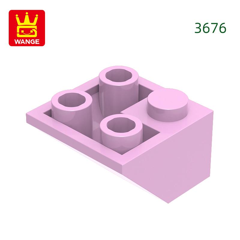 Нетоксичный 98 шт./лот 3676 Наклонный перевернутый 45° 2x2 Двойной выпуклый блок Цветные аксессуары для Moc Совместимые с Кирпичиком DIY Детская игрушка