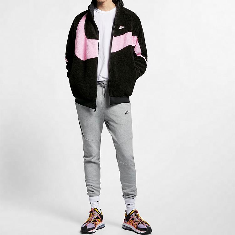 Nike Женская двусторонняя куртка-боа Big Swoosh (Азия) Черная призма/розовая мужская верхняя одежда BQ6546-016