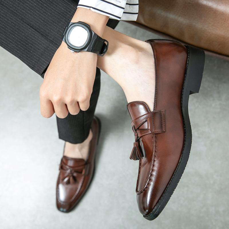 Модные Новые Роскошные Дизайнерские Уникальные Лоферы с Кисточками для Вождения для Мужчин Повседневные Лоферы Деловая Формальная Обувь Zapatos Hombre