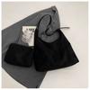 IELGY Ladies Tote Bag Autumn Winter Suede Large Capacity One-Shoulder Underarm Retro Commuter Child-Mother Bag