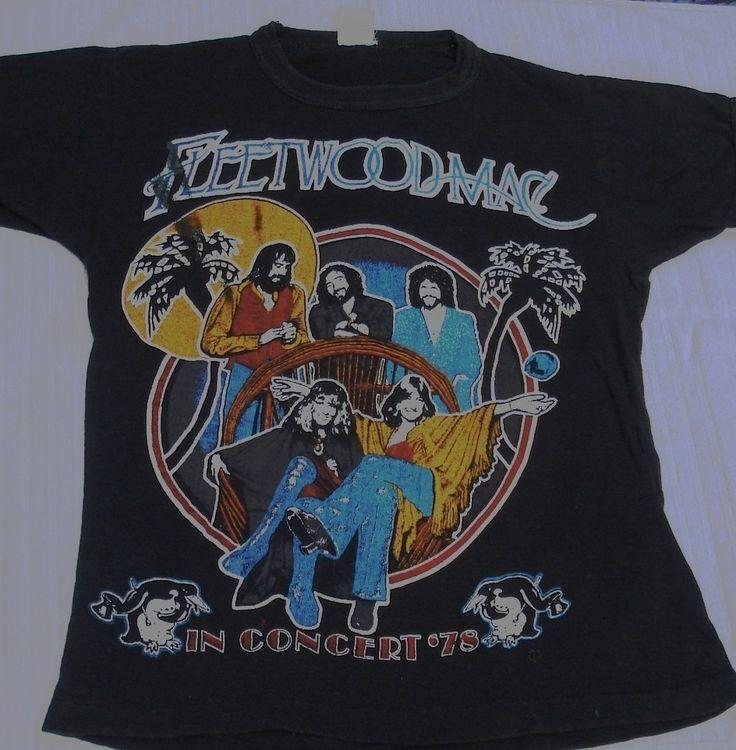 26 Fleetwood Mac 90s black short sleeve Unisex T shirt Classic style tee NH10691 Unisex T-Shirt