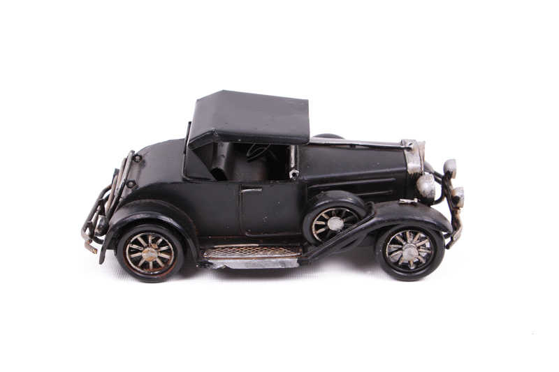 Decorative Metal Car