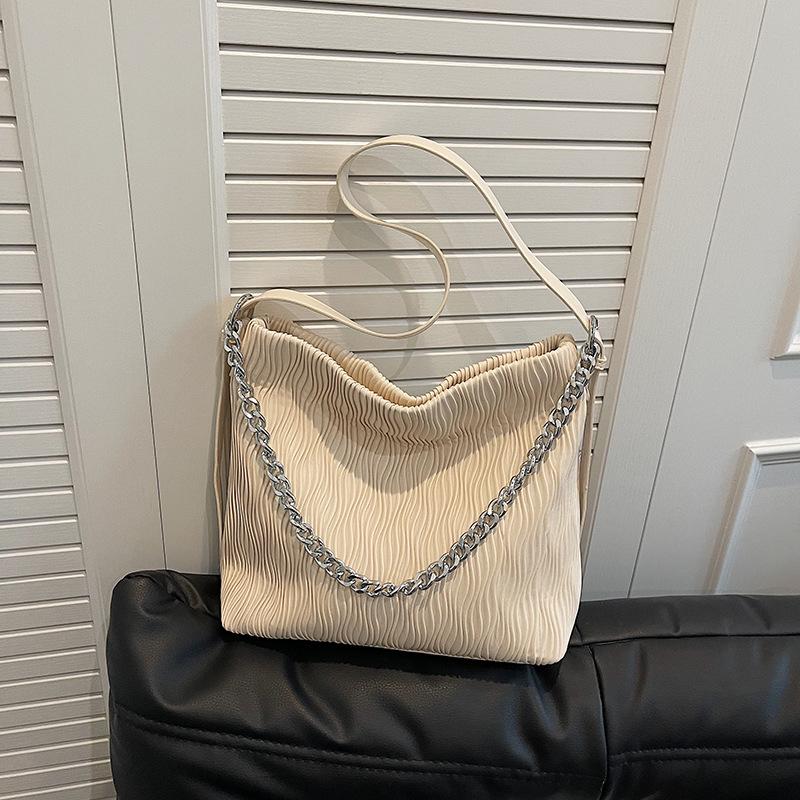 Вместительная сумка-тоут в стиле легкой роскоши, женская, новая 2025, высококлассная сумочка на цепочке, универсальная сумка через плечо, сумка-мессенджер, тренд