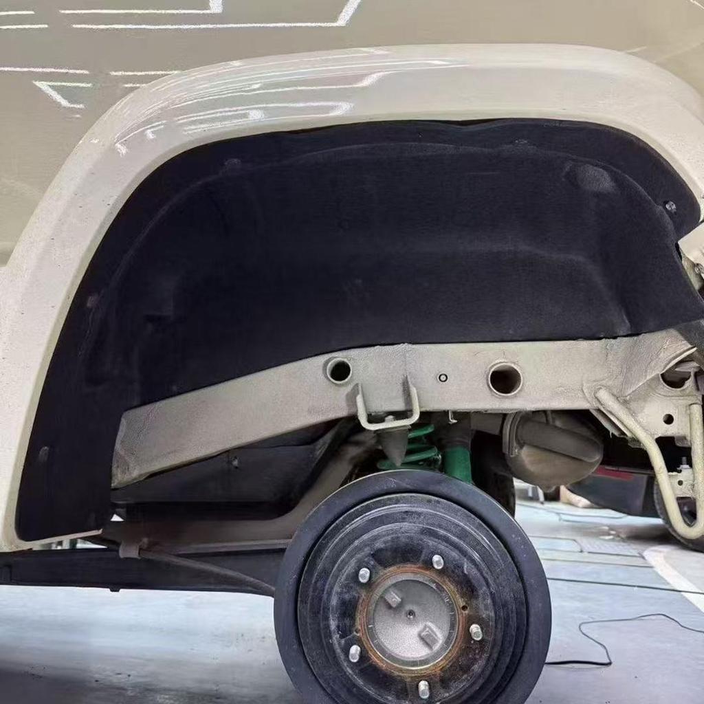 Подкрылок грязезащитный Suzuki Jimny (2019-2025 гг.)