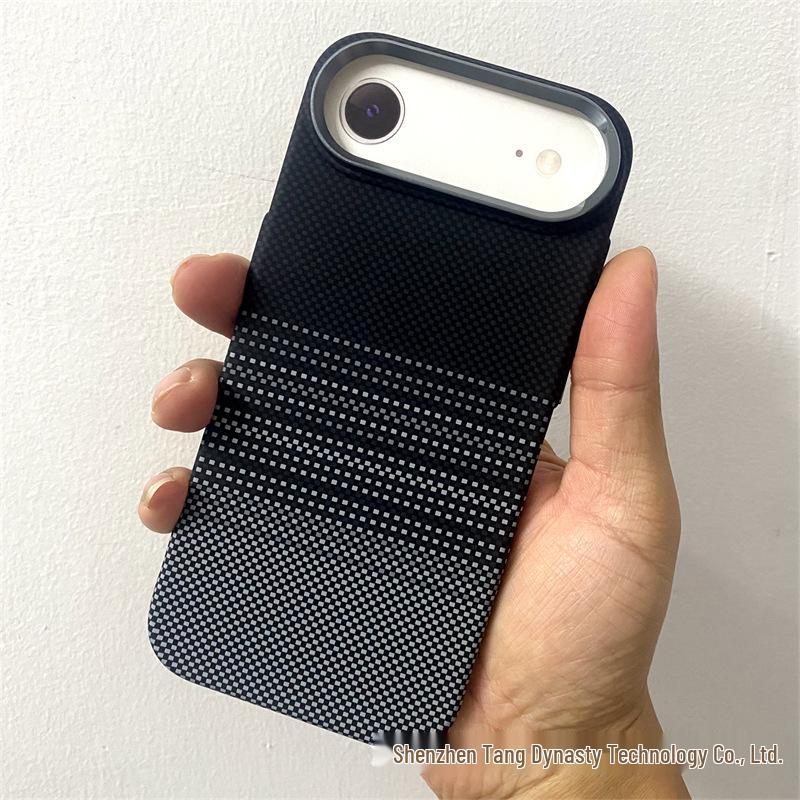 LUXO Магнитный чехол из углеродного волокна для iPhone 17 Air: Жесткий чехол с текстурой кевлара для мужчин и женщин