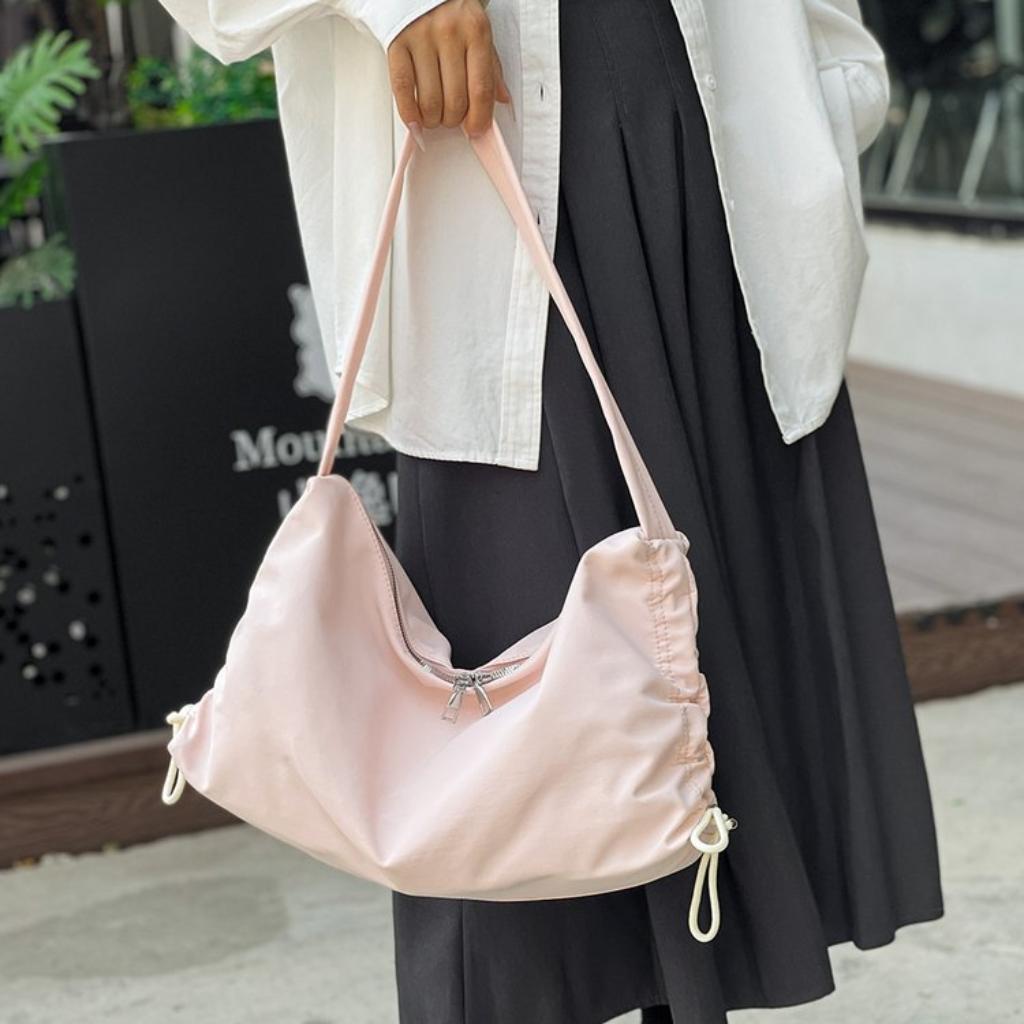 Travel Bag Women Nylon Large Capacity Daily Commute