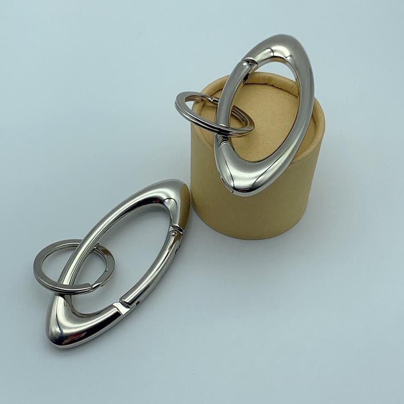 Zinc Alloy Keychain Oval Multifunctional Mountaineering Keychain Accessories