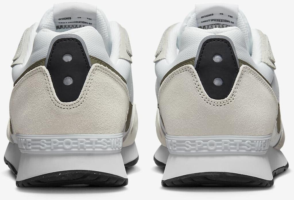 Sneakers Nike Venture Runner Summit White/black/white/medium Olive