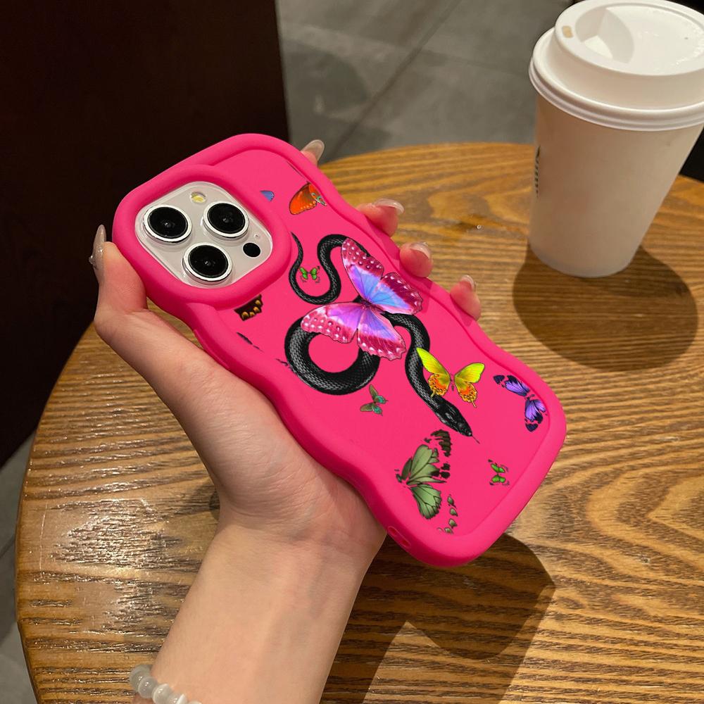 Чехлы для телефонов N77 butterfly Black Gold Snake Macaron Wavy Edge для iPhone 16 Pro Max Samsung S24 Plus S23 Ultra A35 A55 Redmi Note 13, противоударный чехол