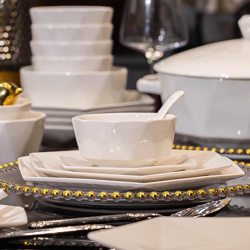 Wuhe Haoyue 12-inch Ceramic Fish Plate