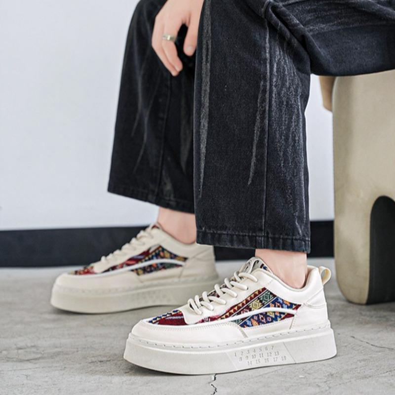 Мода 2025 Стиль национальности Мужская кожаная повседневная обувь Весна Новая дышащая ткань Мужские кеды Классическая платформа Спортивная обувь Плюс