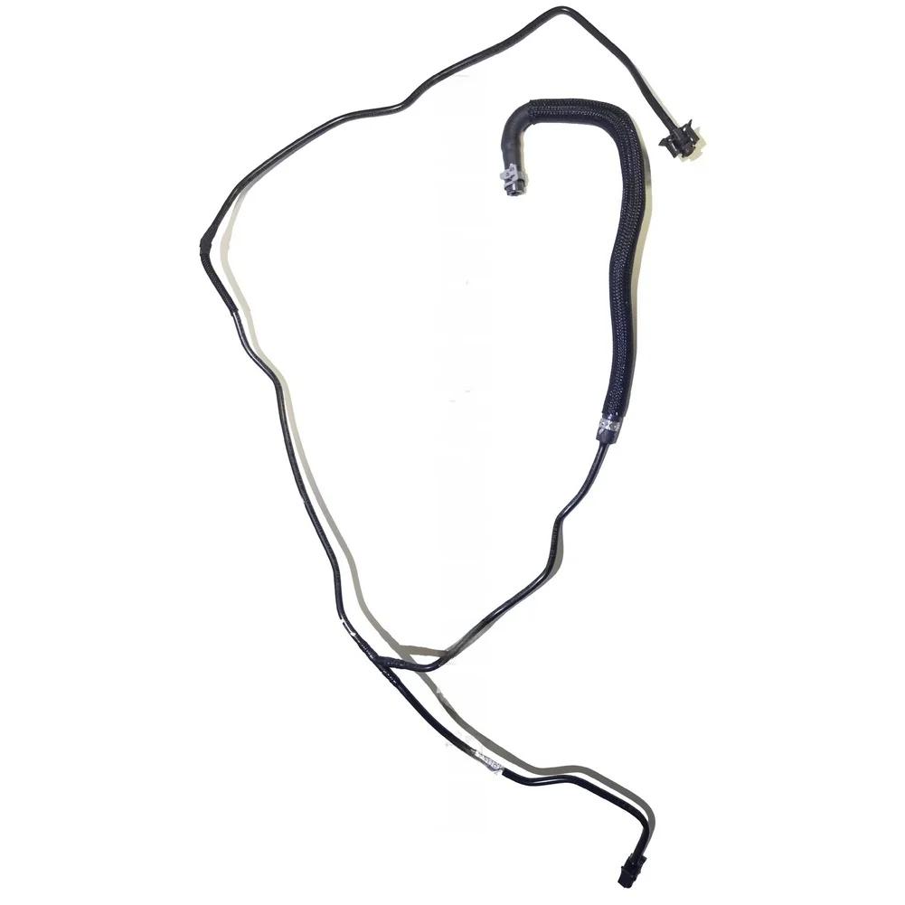 Engine Cooling Repair Black Radiator Hose Radiator Hose For Ford Focus Coolant Pipe Plastic And Metal Construction