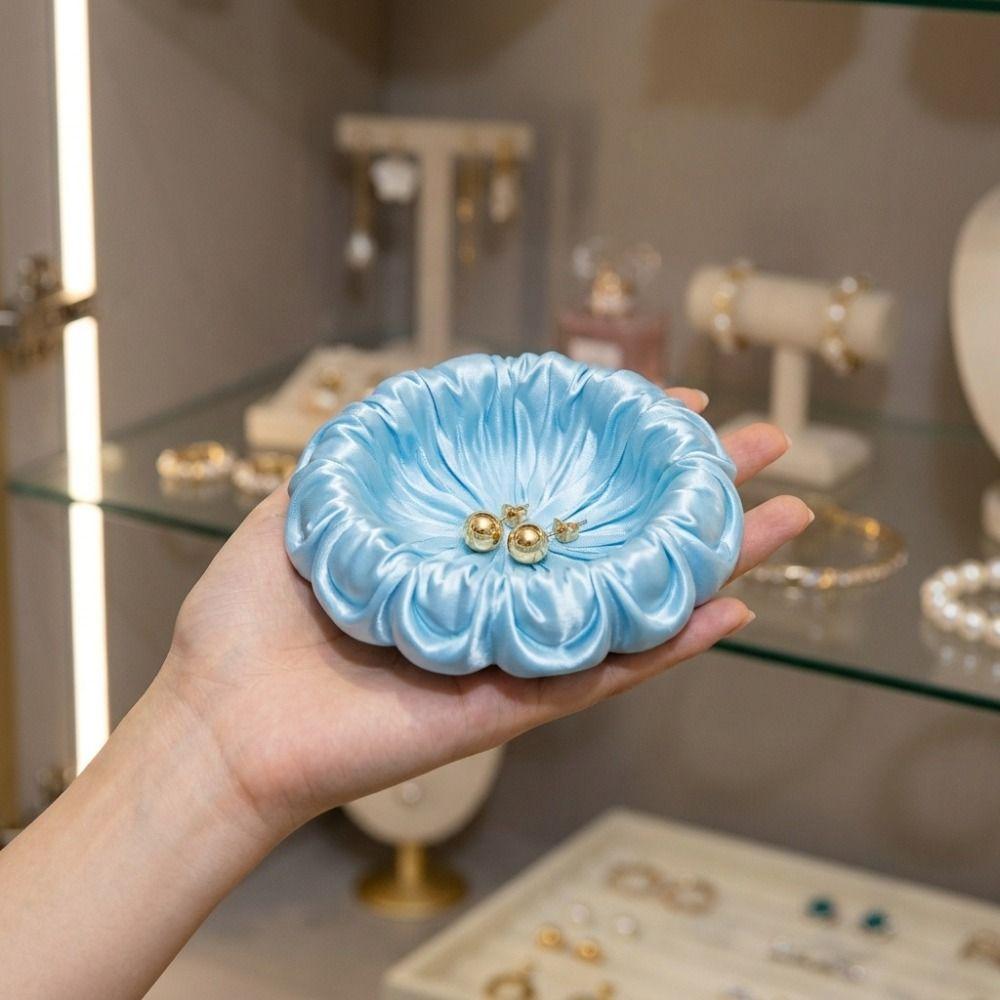 Satin Stripe Jewelry Display Tray Flower Shaped Decorative Bowls Jewelry Organizer Desktop