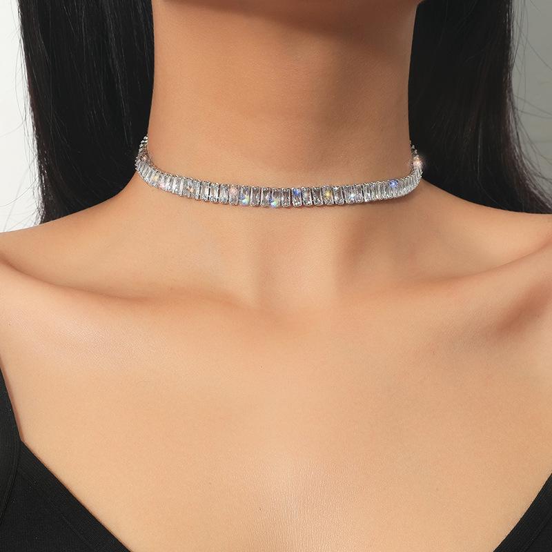 Elegant Zircon Choker Necklace: European and American Style