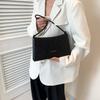 Весенняя новая корейская версия простая сумка подмышкой модная простая сумка через плечо популярная нишевая женская маленькая квадратная сумка