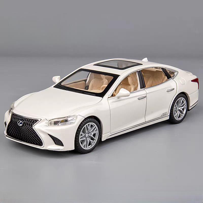 Toyota Lexus LS500H Лимузин Симуляция Литой и Игрушечный Транспорт Звуки и Свет Инерционная Машина 1:32 Подарки из сплава для детей