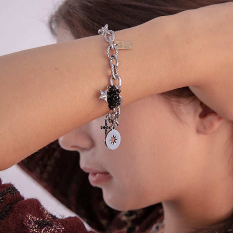 MERRYMOTIVE [Unisex] Unique pendant with bold chain bracelet