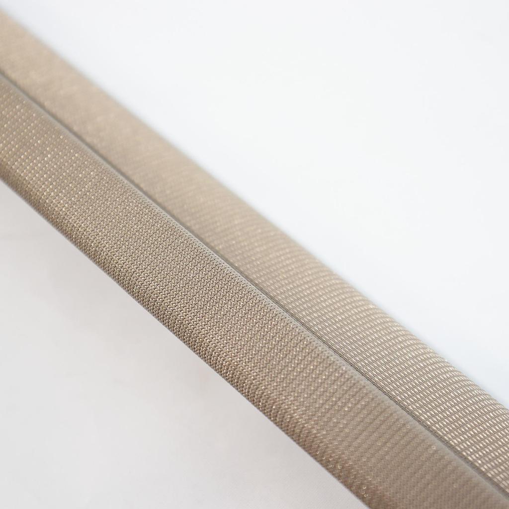 Шторка люка Mercedes-Benz GLA, бежевая